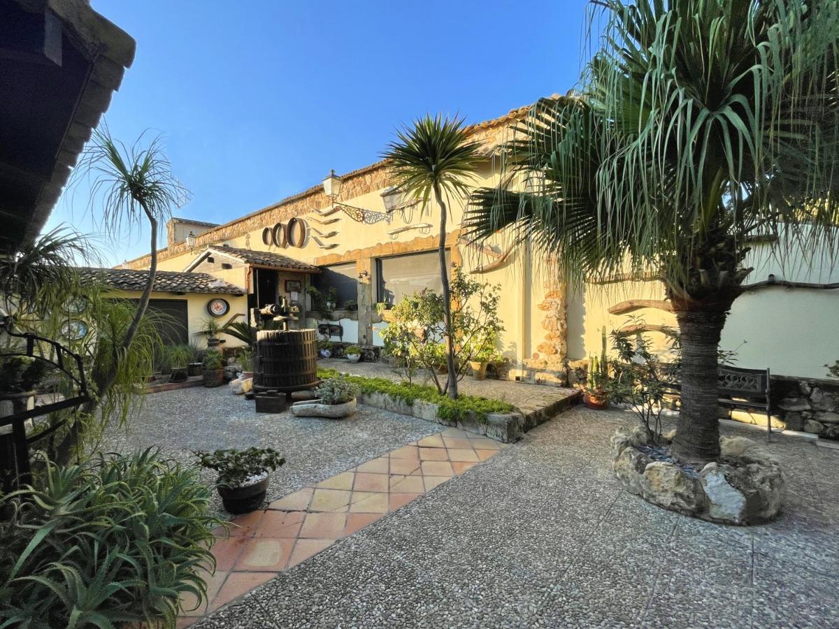 Agriturismo Papyrus Сиракуза Екстериор снимка